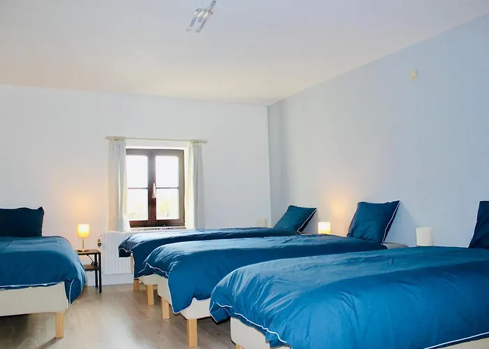 Les Lilas بيت للعطل